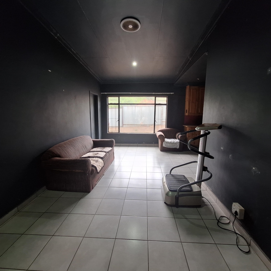 4 Bedroom Property for Sale in Frankfort Free State